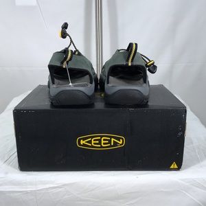 Keen Shoes - Keen Sandals size 9 Keen Shoes - Keen Sandals size 9